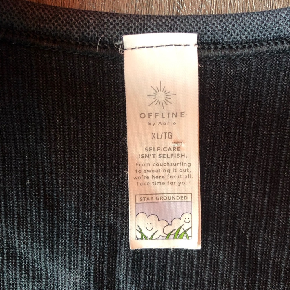 Aerie Offline Cropped Athletic Top Size XL Black Bodycon Workout Athleisure - Picture 9 of 10